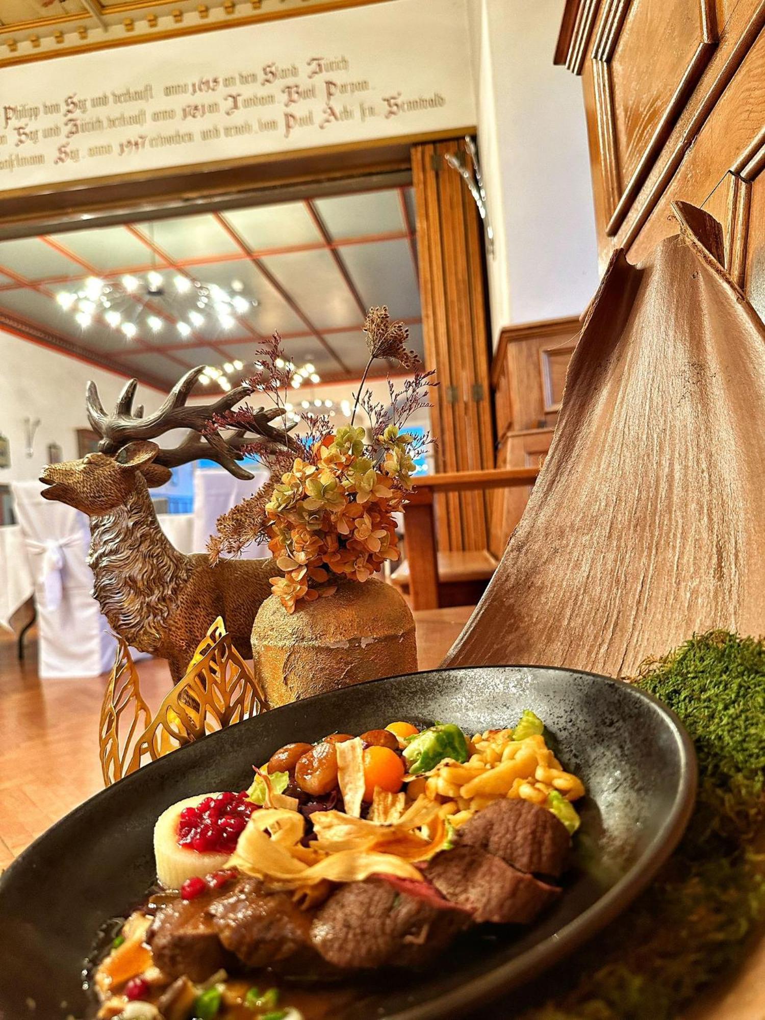 Hotel Restaurant Schloessli Sax エクステリア 写真